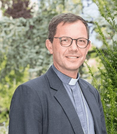 Monseigneur Go